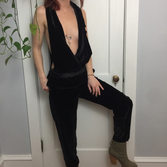 NWT HARLYN Anthro Velvet Sleeveless Jumpsuit - Picture 2 of 8